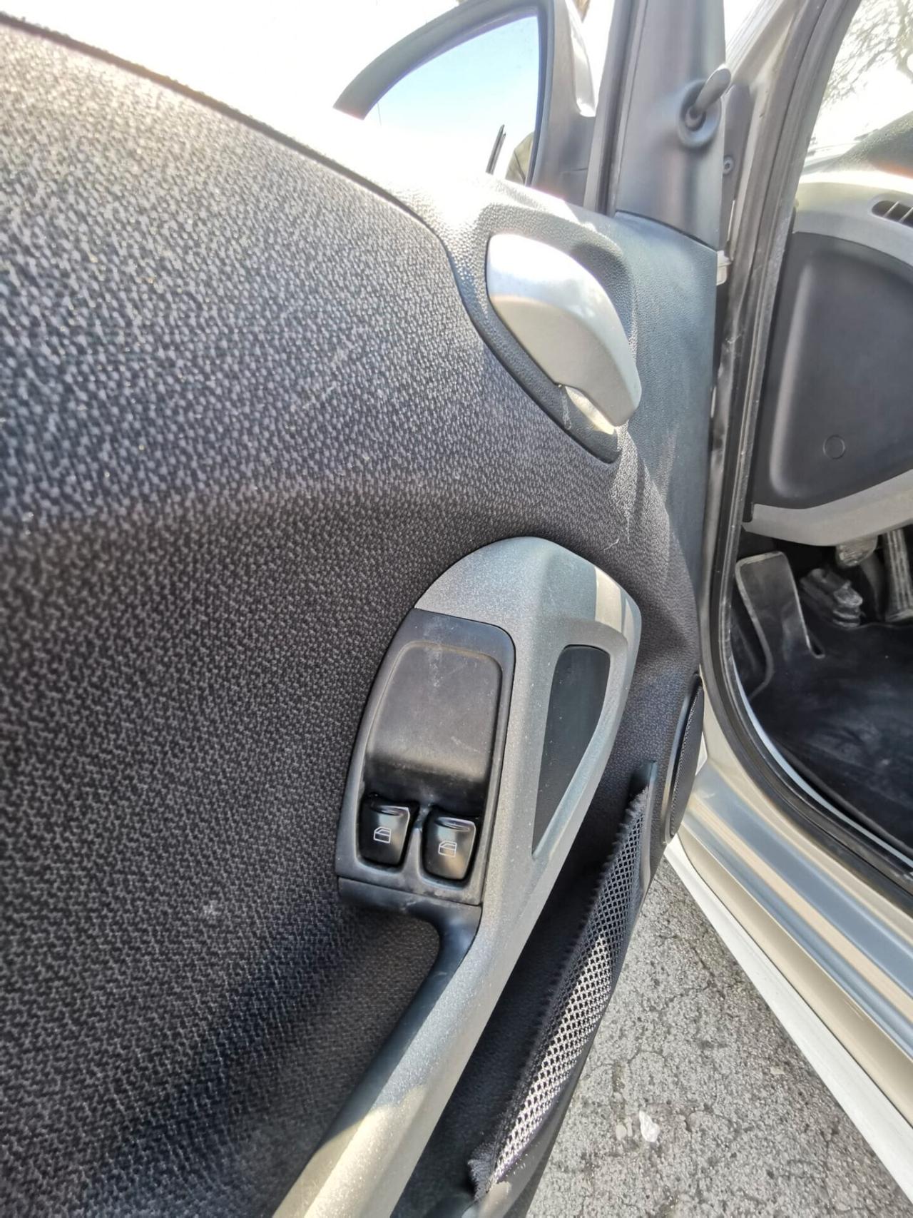 Smart ForTwo 1000 52 kW coupé passion 2013