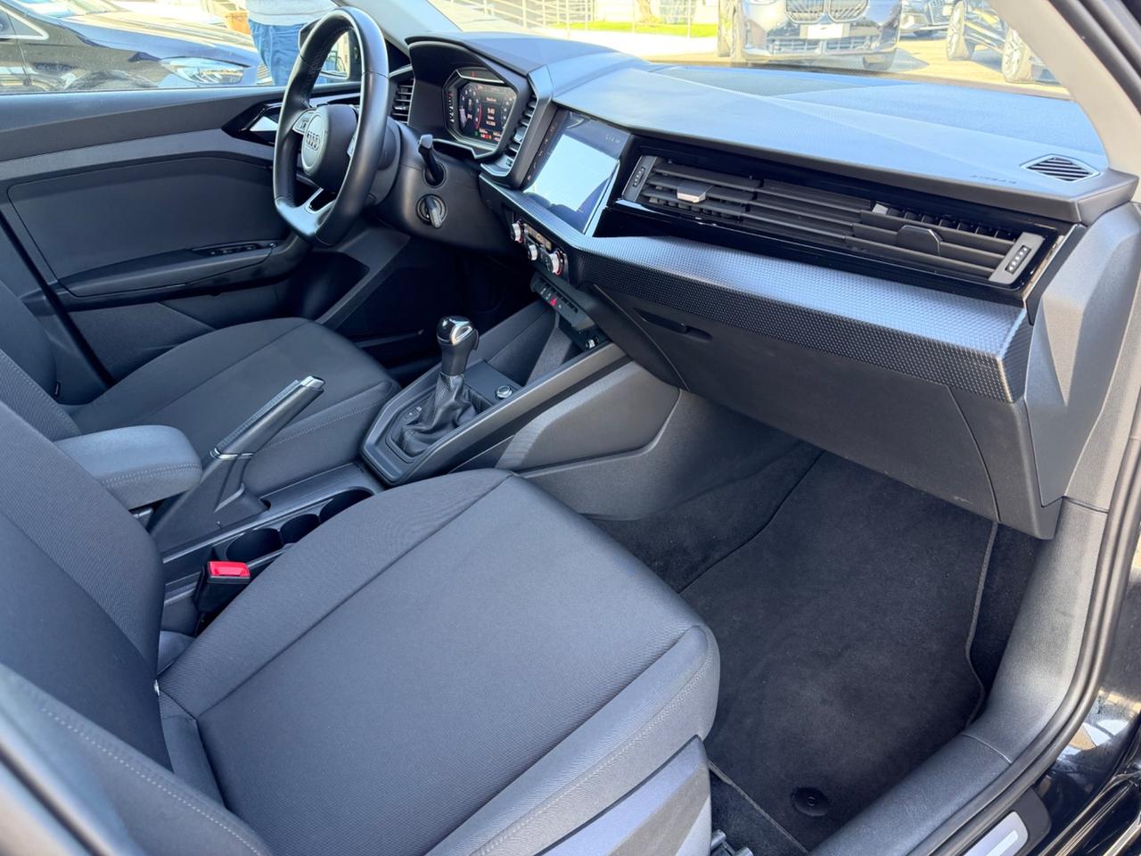 Audi A1 SPB 30 TFSI S tronic line edition taralli black