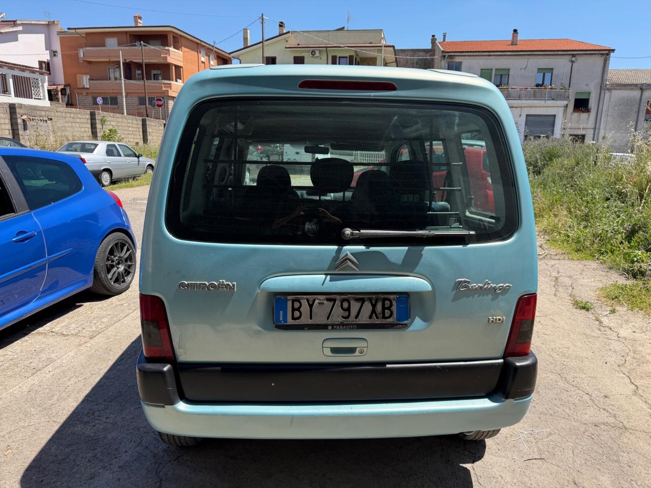 Citroen Berlingo 2.0 HDi 5p. autocarro con posti