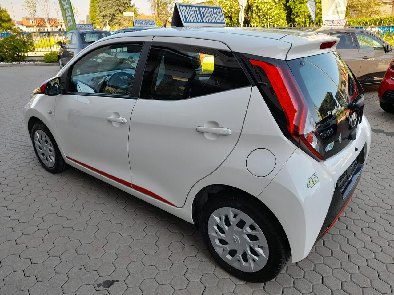 Toyota Aygo 1.0 VVT-i 72 CV 5 porte x-play