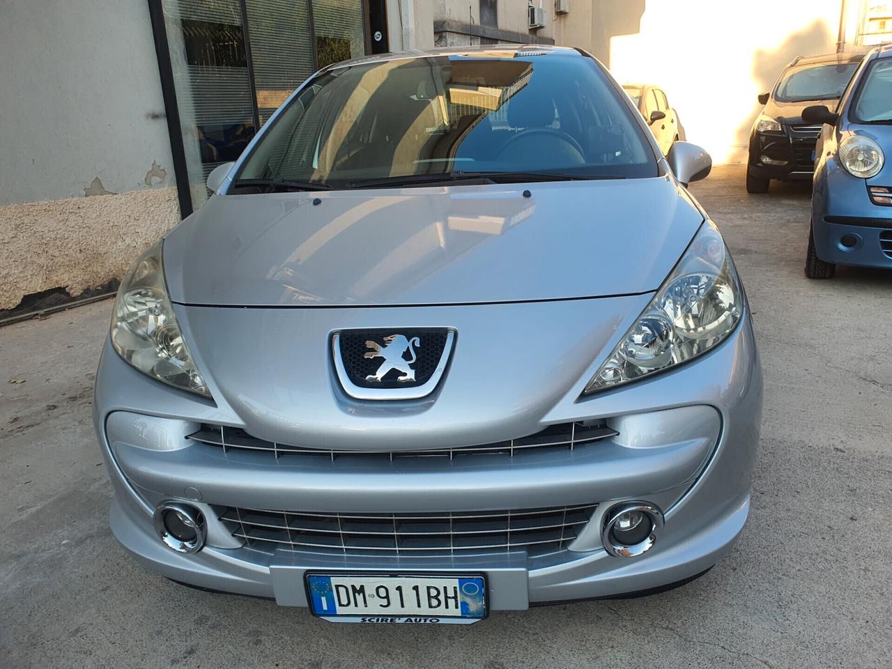 Peugeot 207 1.6 HDi 90CV 5p. XS