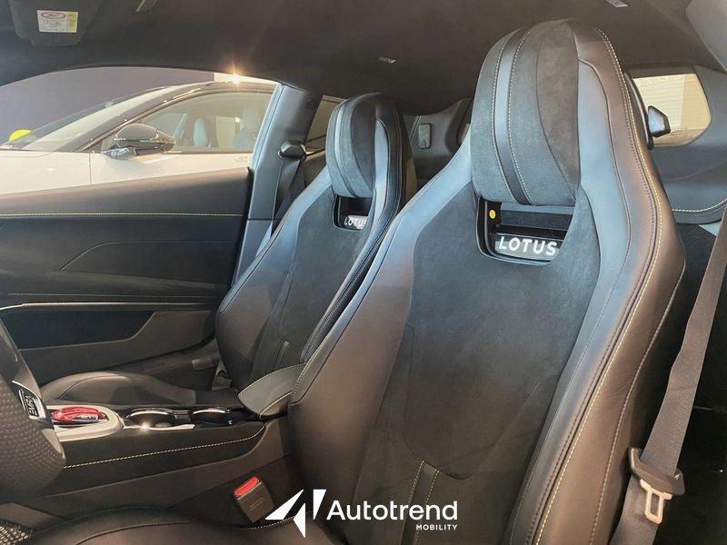 Lotus Emira V6 406 CV SE Lotus Bari