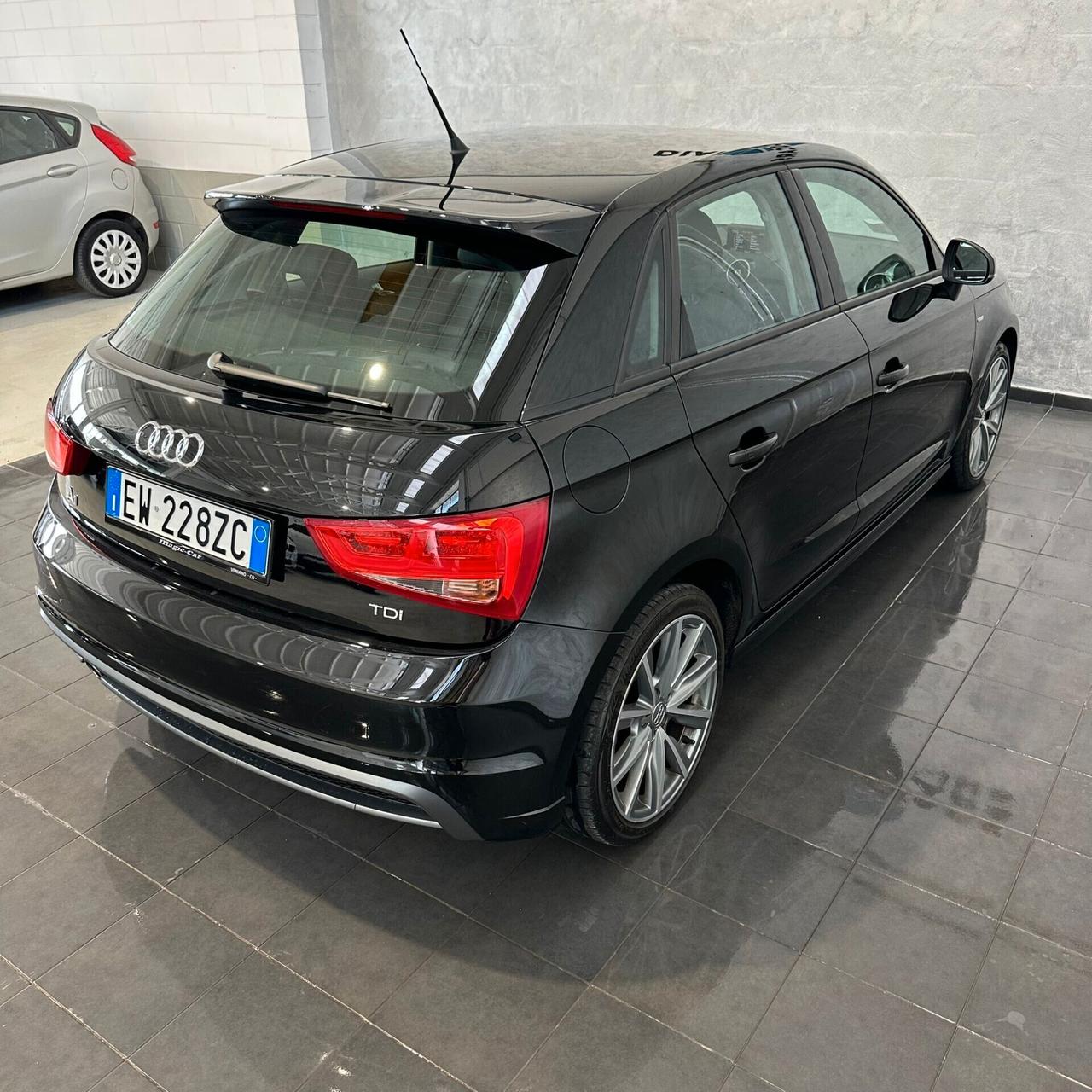Audi A1 SPB 1.6 TDI S tronic Ambition S-LINE