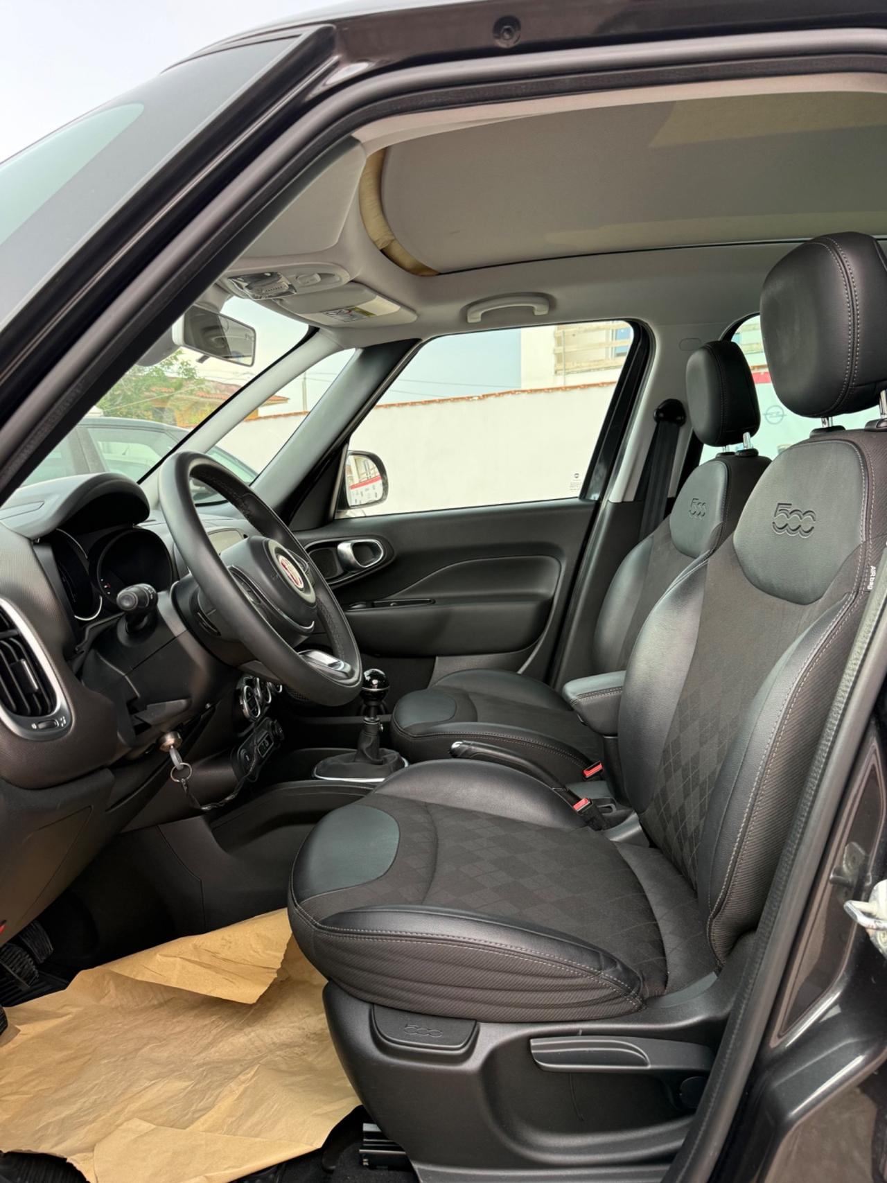 Fiat 500L 1.6 Multijet 120 CV S-Design