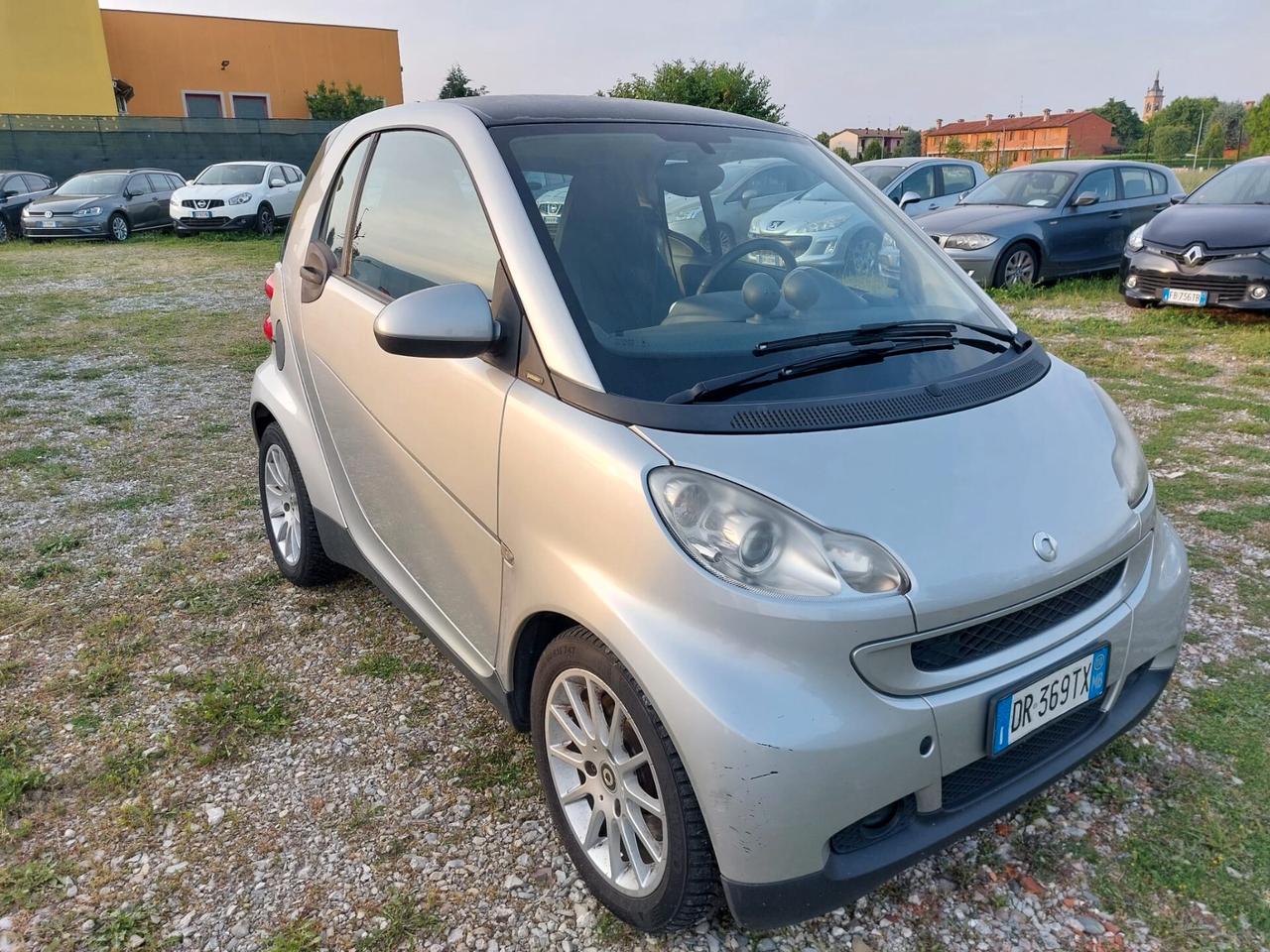 Smart ForTwo 1000 52 kW coupé limited two