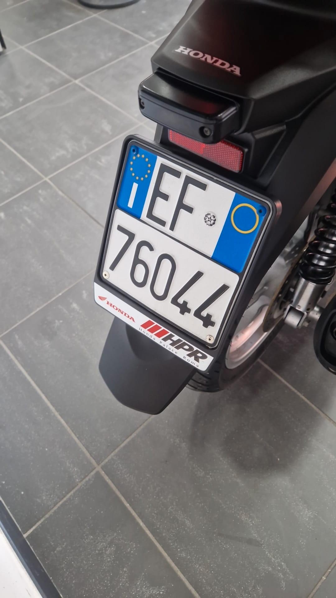 Honda SH 300
