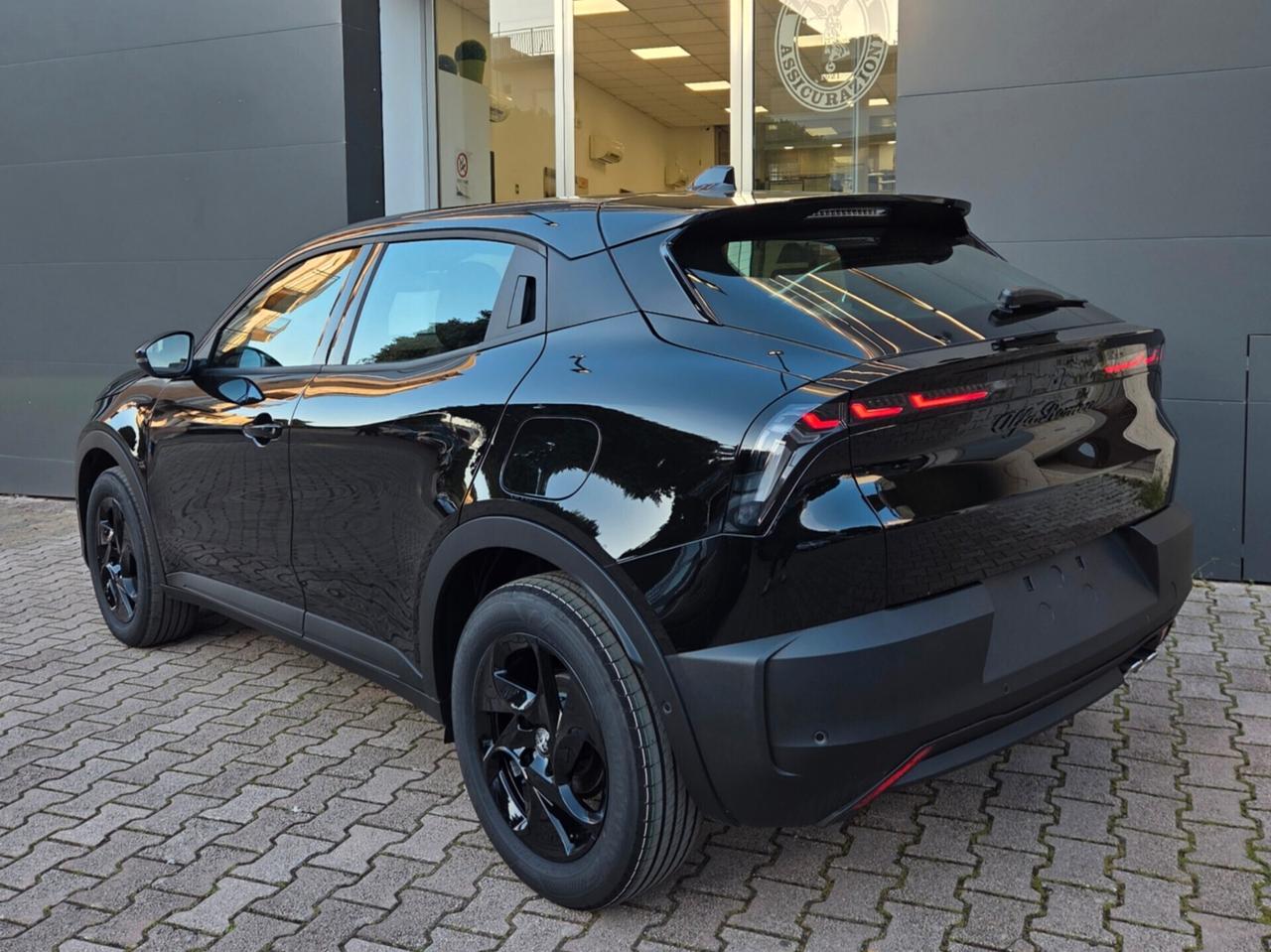 Alfa Romeo Junior 1.2 145cv Hybrid eDCT6 TECHNO PACK KM0