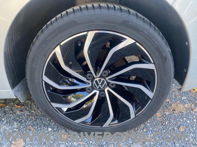 VOLKSWAGEN Golf 1.5 eTSI 130 CV EVO ACT DSG