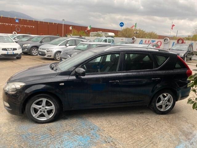 Kia Ceed cee'd Sp. Wag. 1.6 CRDi VGT 115CV EX