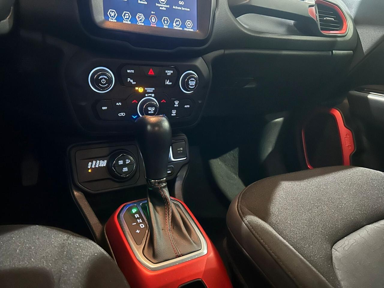 Jeep Renegade 1.3 T4 190CV PHEV 4xe AT6 TRAILHAWK