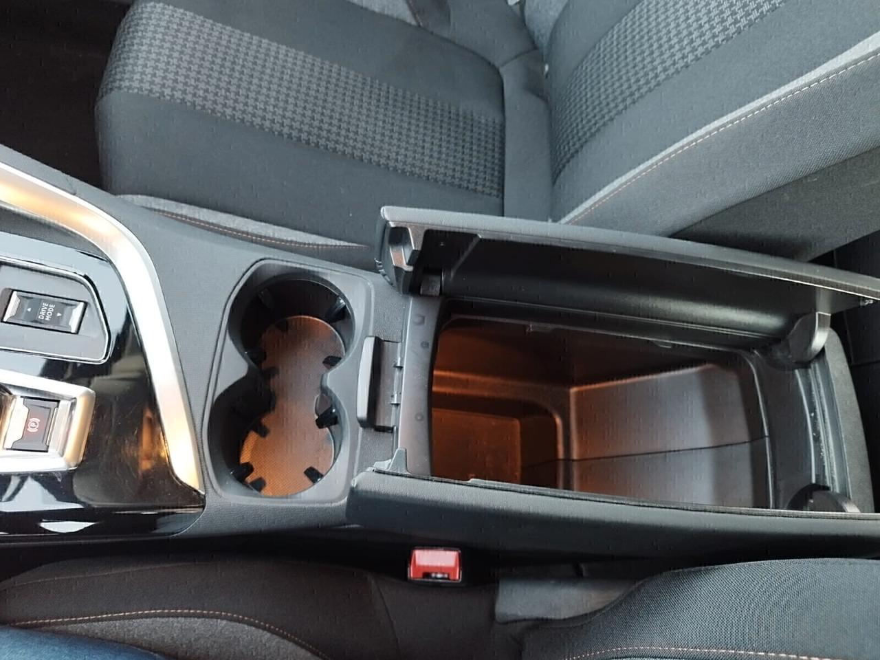 Peugeot 3008 BlueHDi (SCONTOECO 3500)