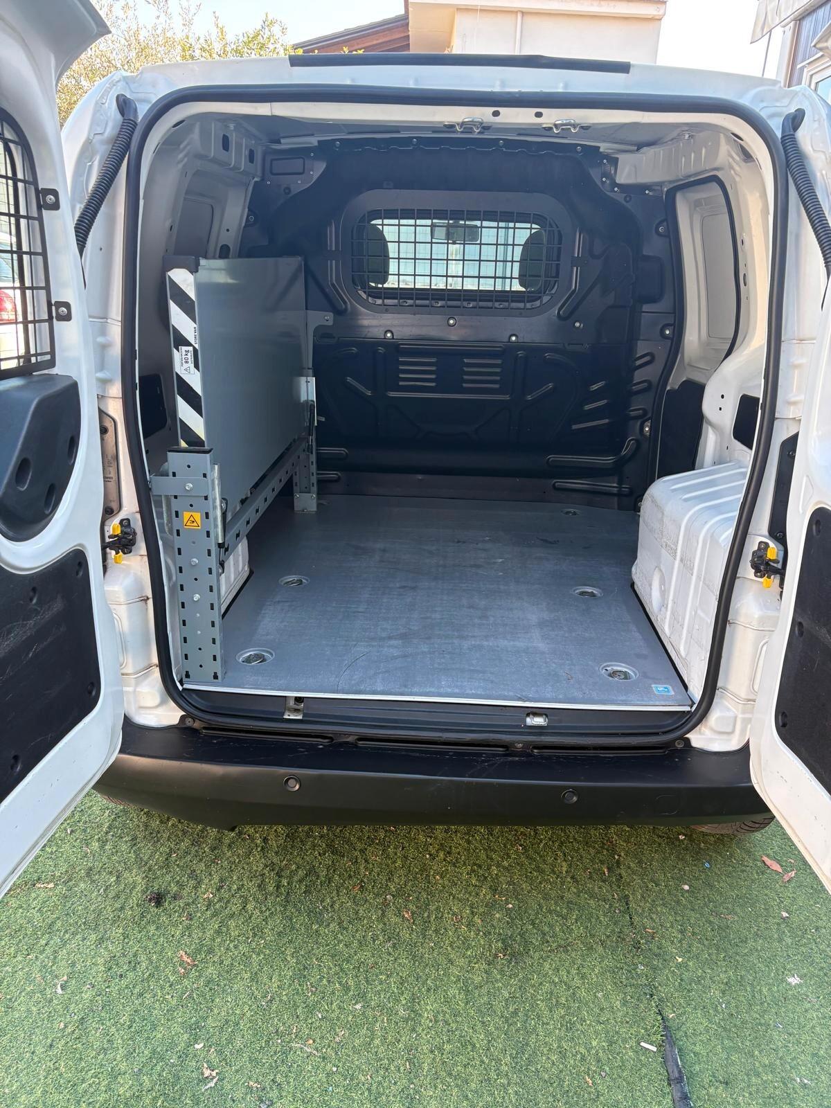 Fiat Fiorino 1.3 MJT 80CV Cargo