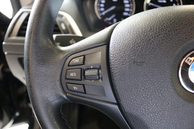 BMW 118 i 5p. Advantage