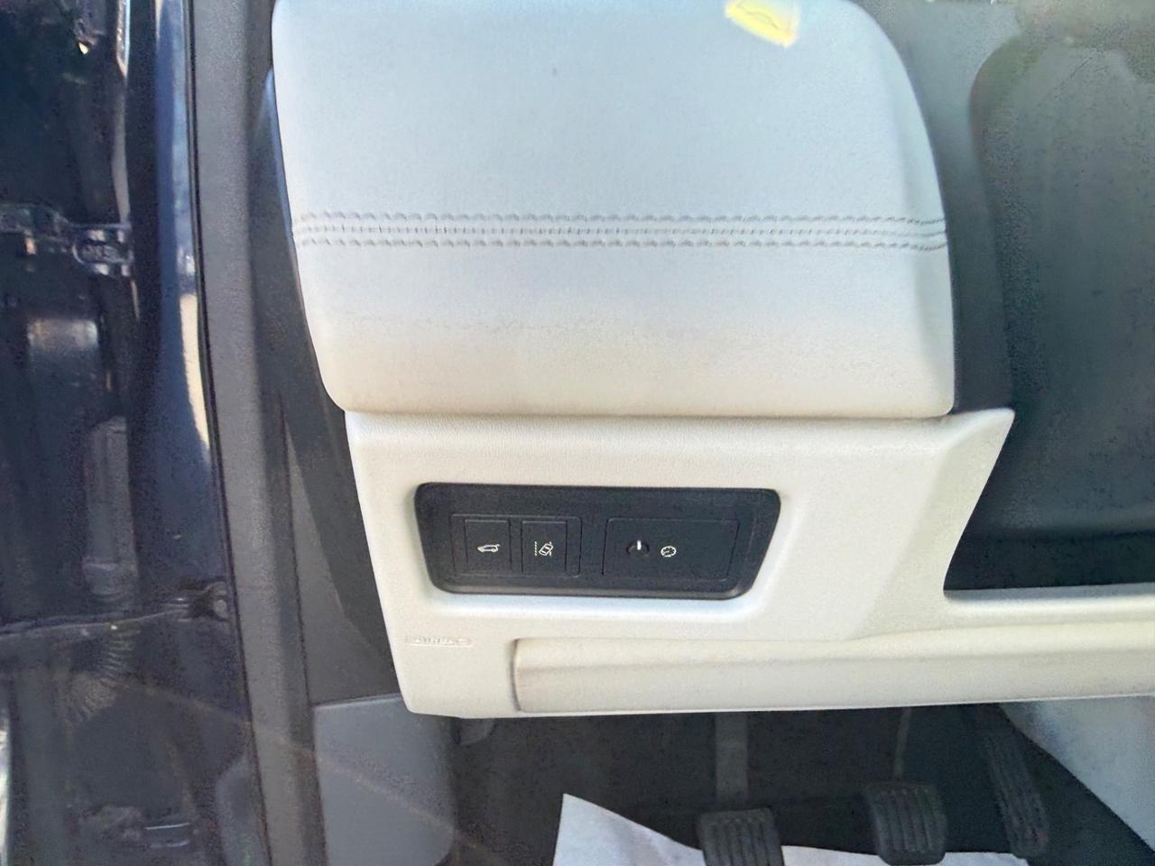 Land Rover Discovery Sport 2.2 SD4 HSE Luxury