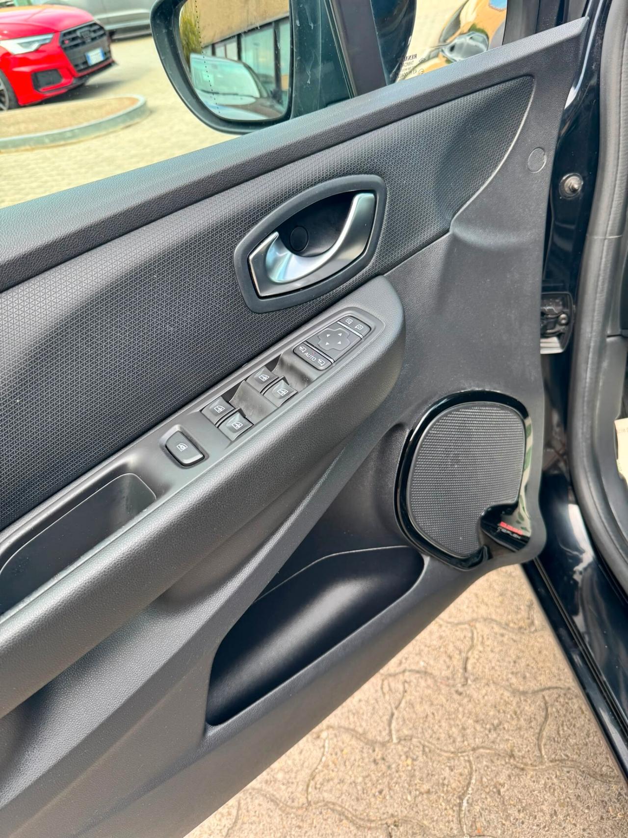 Renault Clio dCi 8V 90CV Start&Stop 5 porte Energy Excite