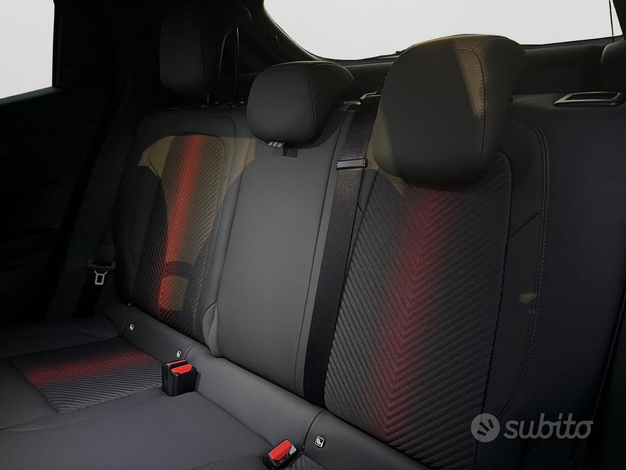 Alfa Romeo Junior 1.2 145 cv HYBRID SPECIALE KM0