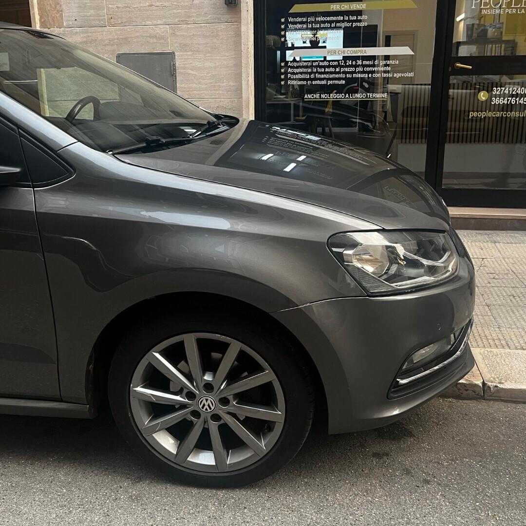 Volkswagen Polo 1.4 **NEOPATENTATI**
