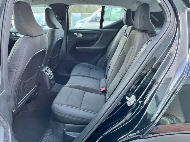 VOLVO XC40 T5 Recharge Plug-in Hybrid Inscription Expression