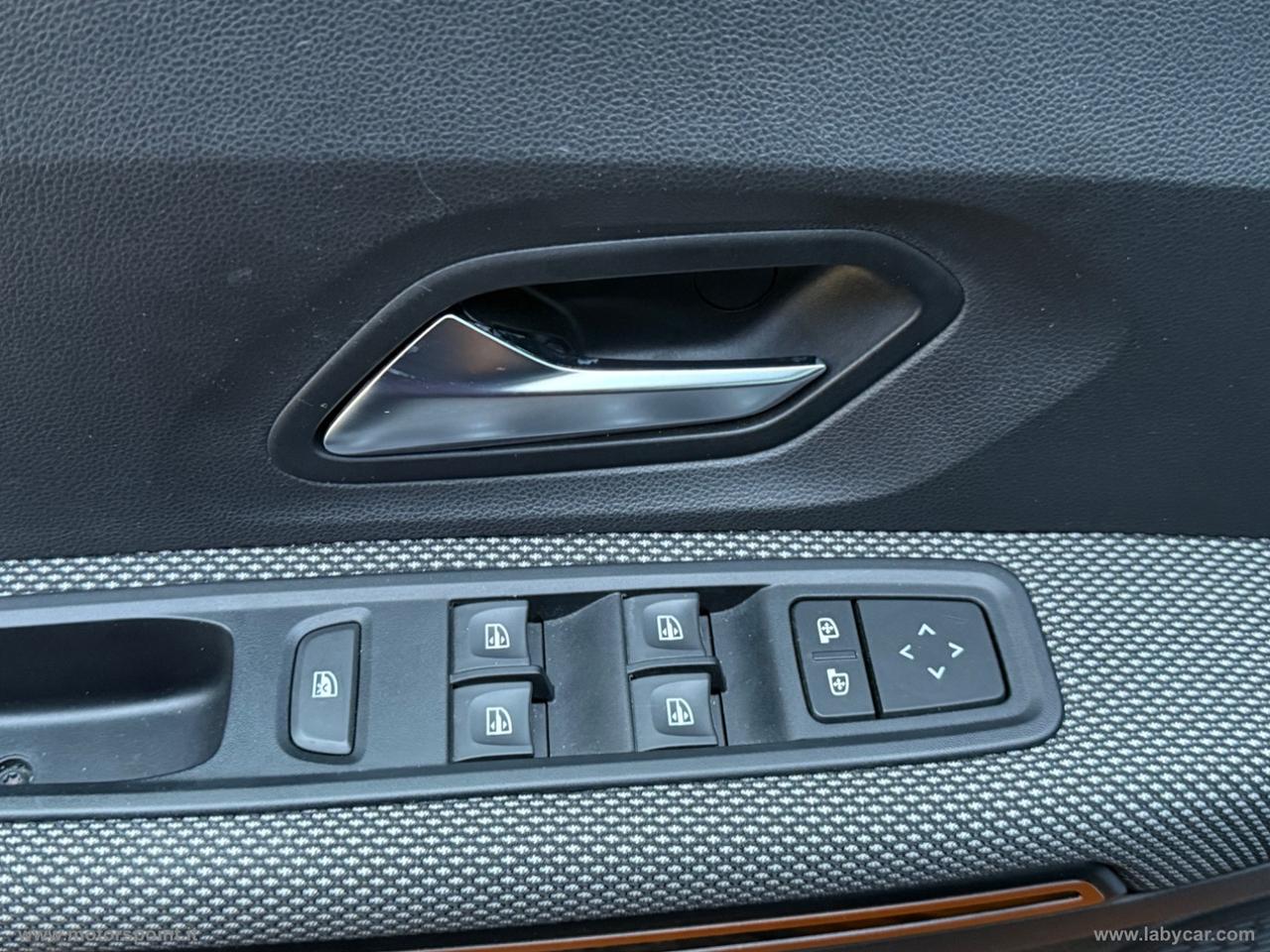 DACIA Sandero Str. 1.0 TCe 90CV Comfort SL DP