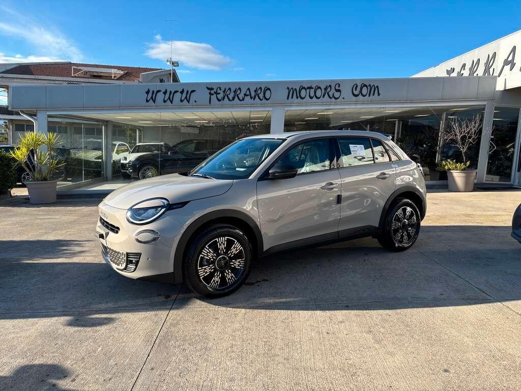 Fiat 600 Hybrid 110 CV DCT MHEV Icon 2026 KM 0 IVA ESPOSTA Tua a soli 209 Euro al mese