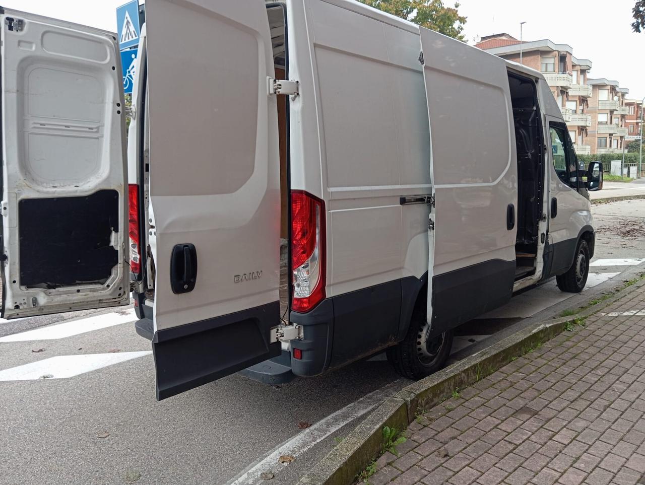 Iveco Daily IS 35-120 tetto alto