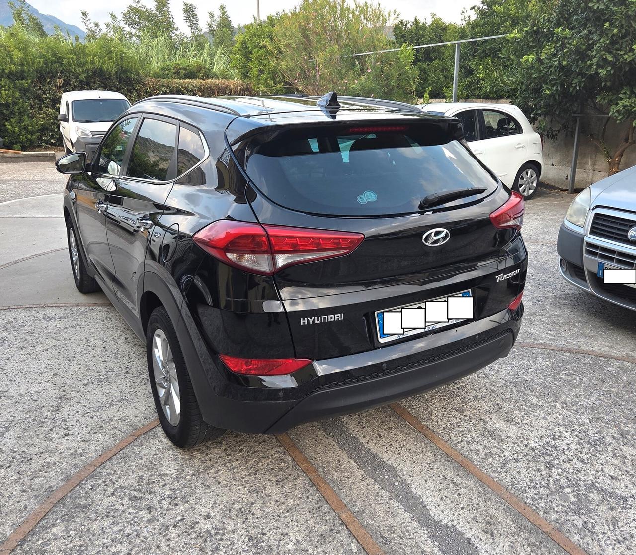 Hyundai Tucson 1.7 CRDi XPossible FULL GARANZIA