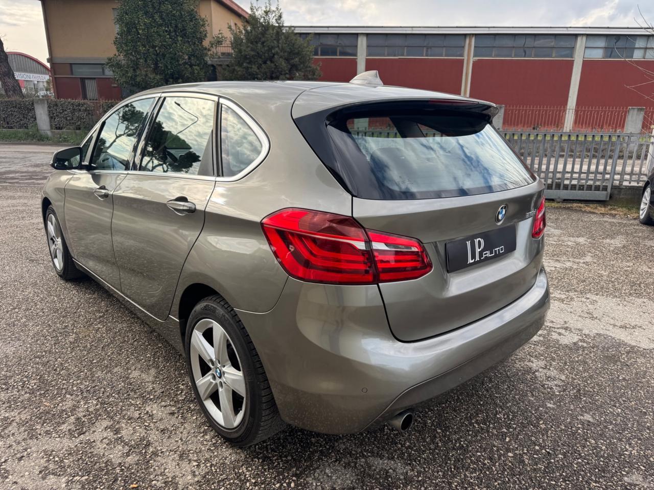Bmw 2er Active Tourer 218d Sport