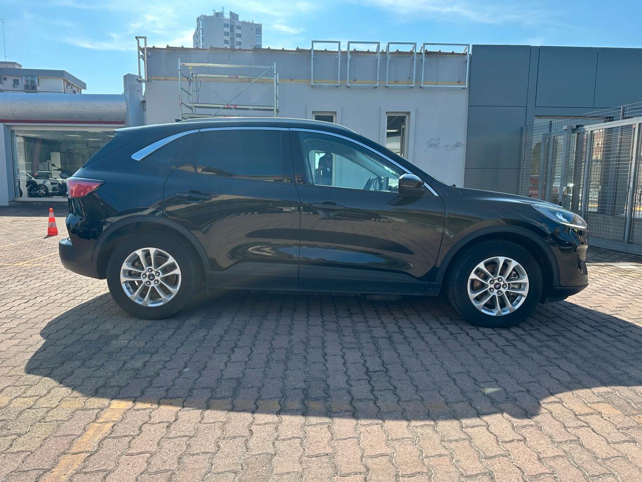 Ford Kuga 2.5 Plug In Hybrid 225 CV CVT 2WD Titanium Business