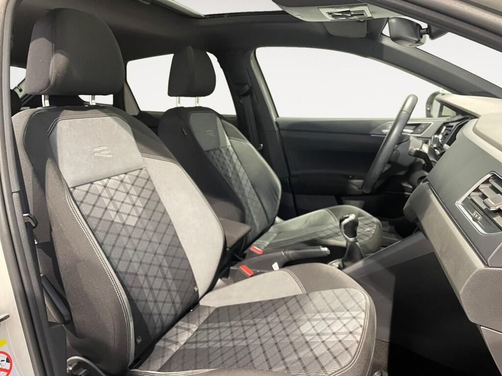 Volkswagen Taigo 1.0 TSI 110CV R-Line