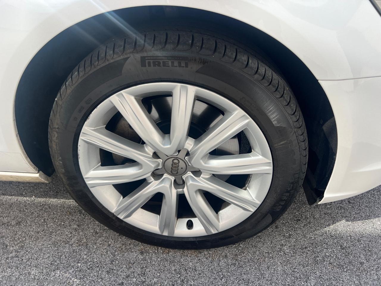 AUDI A6 Avant 3.0 TDI 245CV qu. S tronic Adv. LED PELLE 18