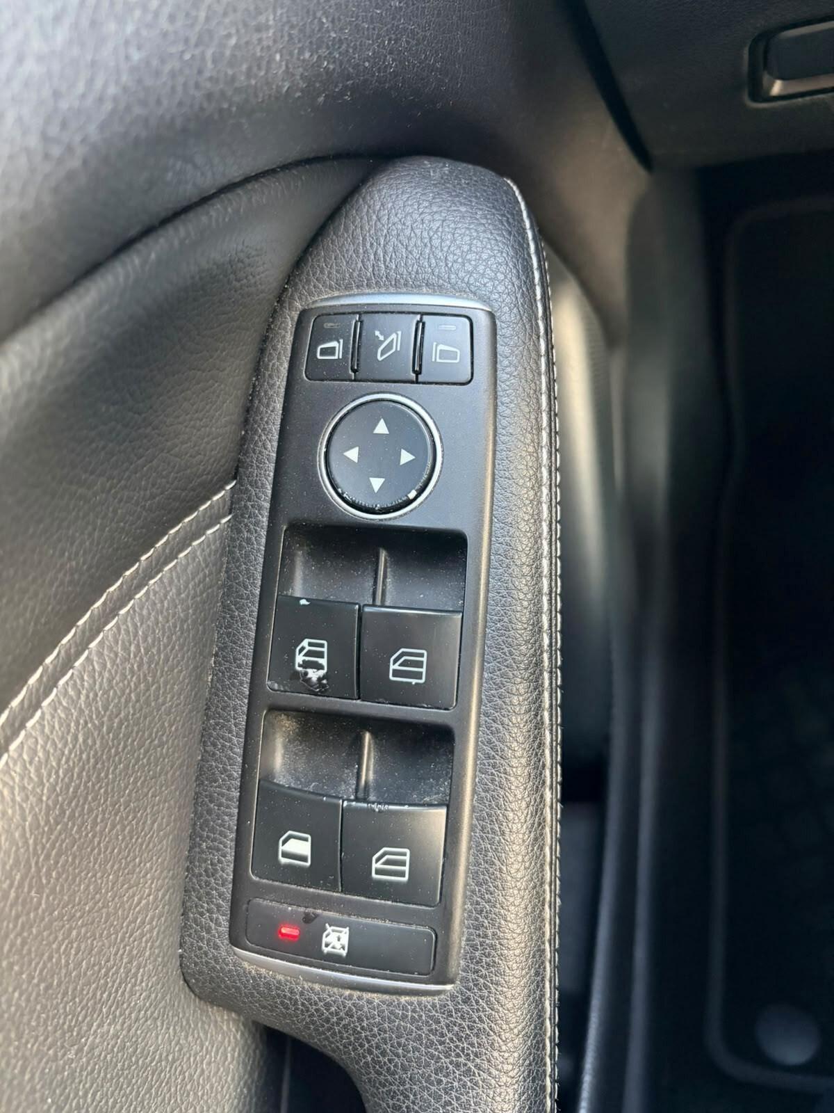 Mercedes-benz B 180 d Automatic Executive