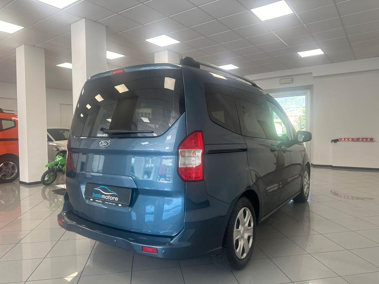 Ford Tourneo Courier 1.0 EcoBoost 100 CV S&S Plus