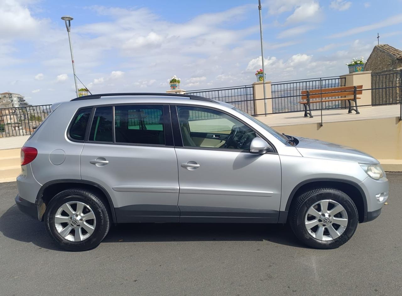 Volkswagen Tiguan 2.0 TDI DPF 4MOTION Sport & Style