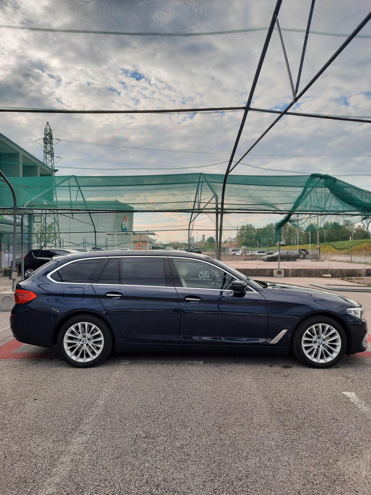 Bmw 520 520d xDrive Touring Luxury