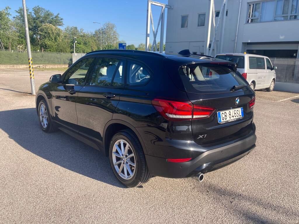 BMW X1 18 i Advantage sDrive Steptronic