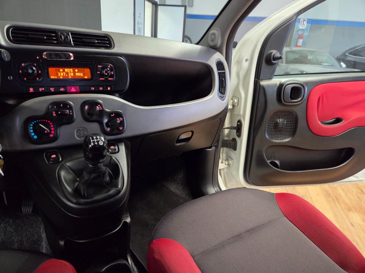 Fiat Panda 0.9 t.air t. natural power Lounge 80cv E5+