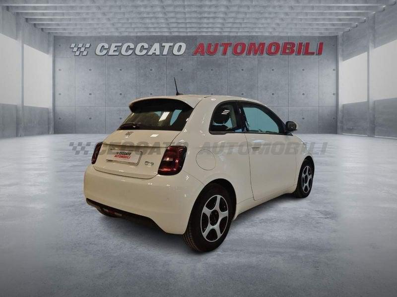 FIAT 500 500e 42 kWh Passion
