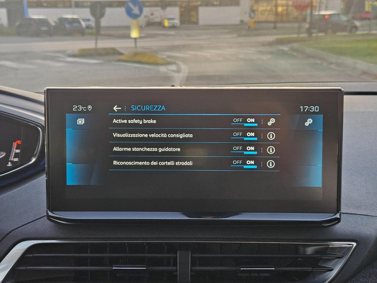 Peugeot 3008 BlueHDi 130 S&S EAT8 Allure Pack