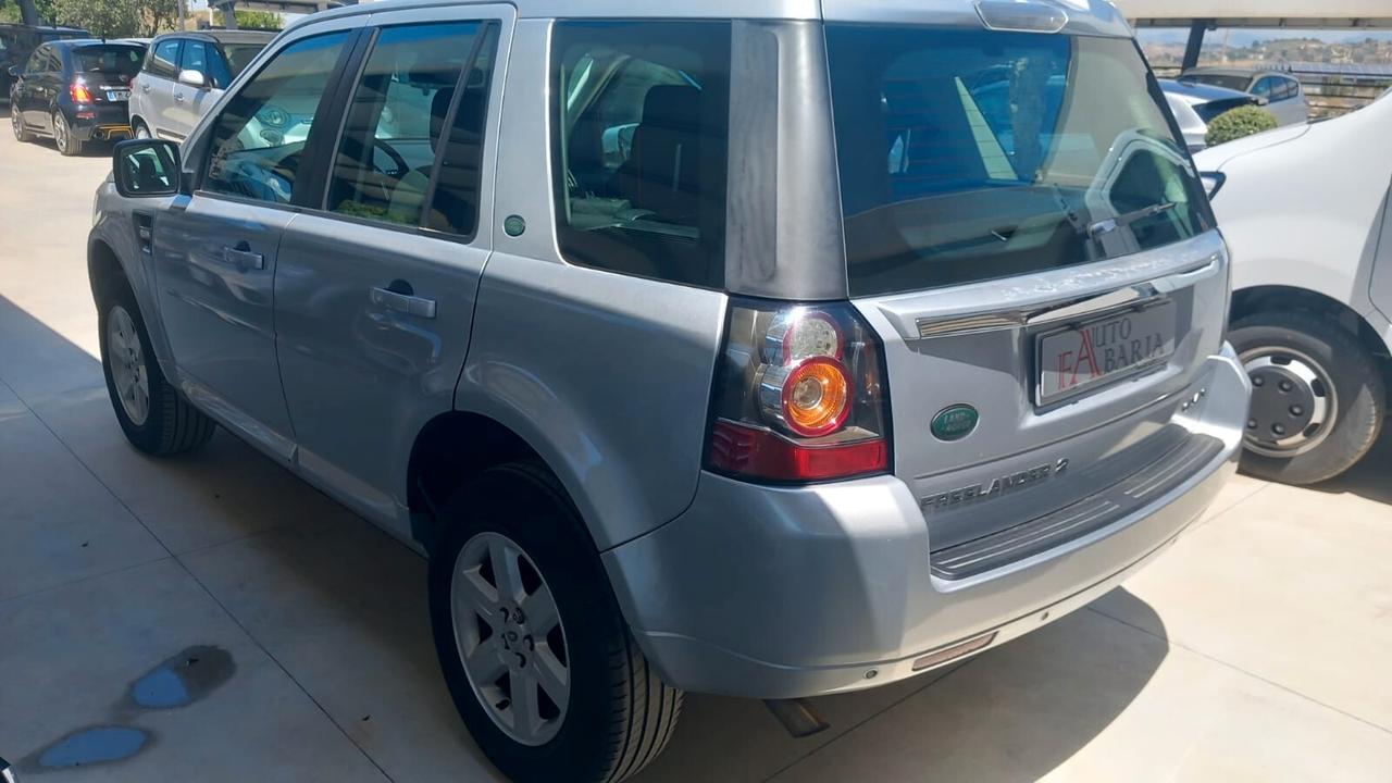 Land Rover Freelander 2.2 eD4 2WD S.W. SE