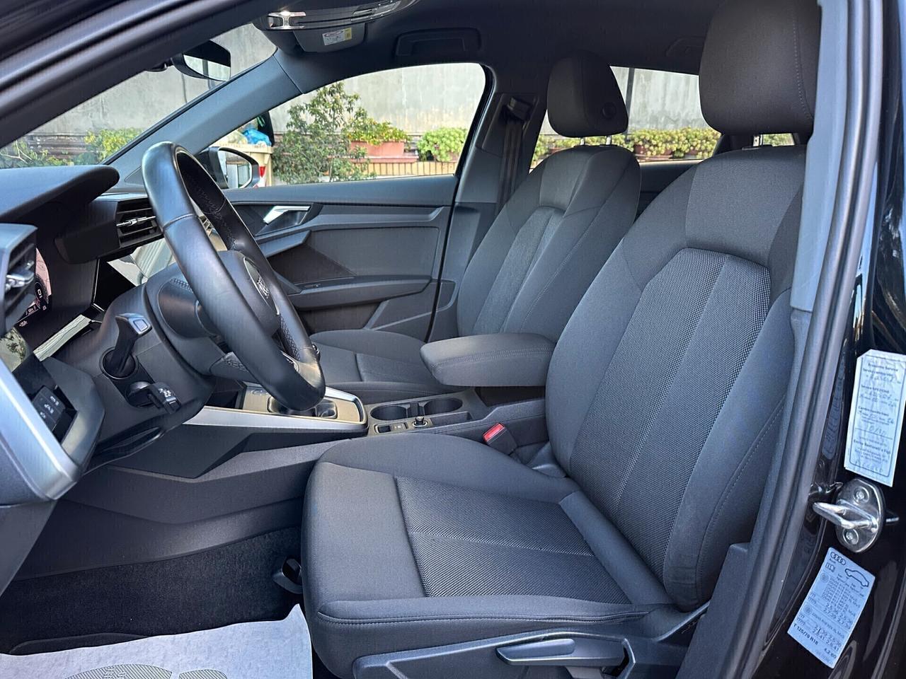 Audi A3 SPORTBACK 30 TDI (2.0 116 cv) NAVI / VIRTUAL / LED MATRIX