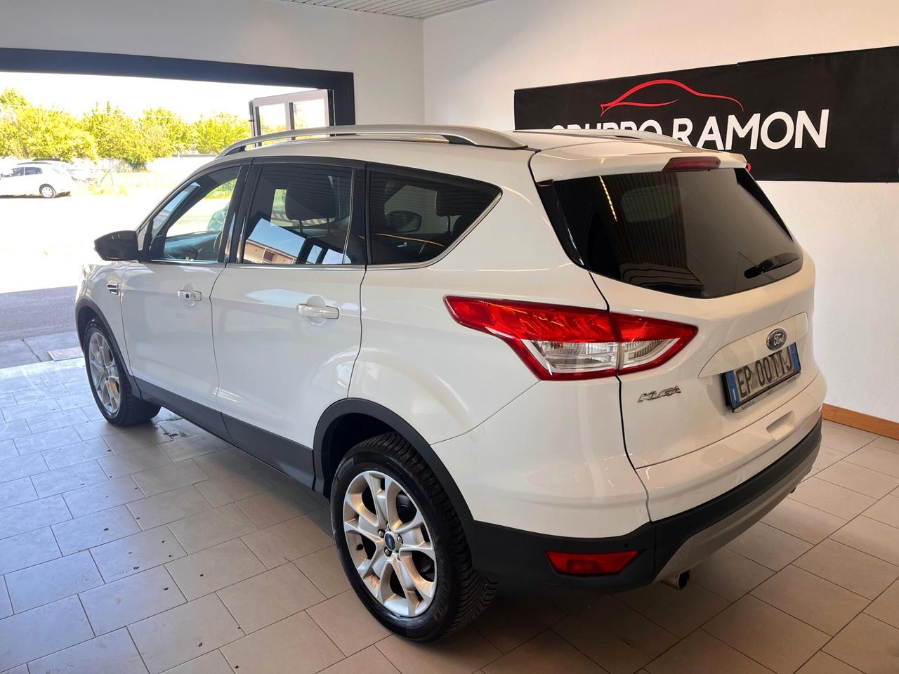 Ford Kuga 2.0 TDCi 163 CV 4WD Individual DPF
