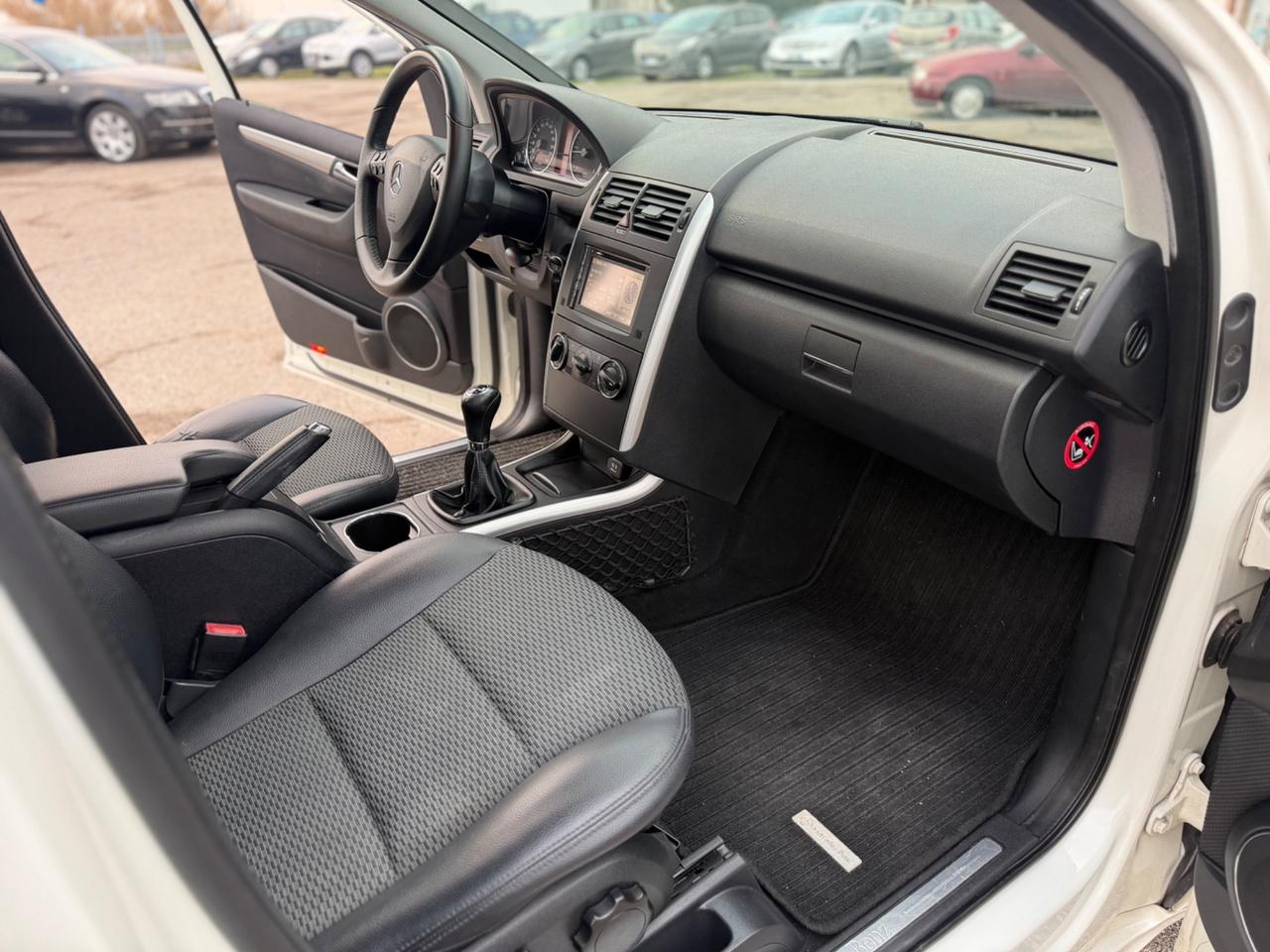 Mercedes-benz A 180 CDI Style NEOPATENTATI