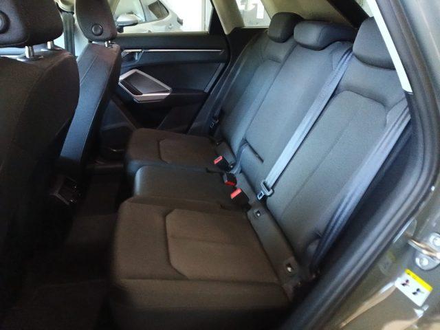 AUDI Q3 35 TDI quattro S tronic Business Advanced