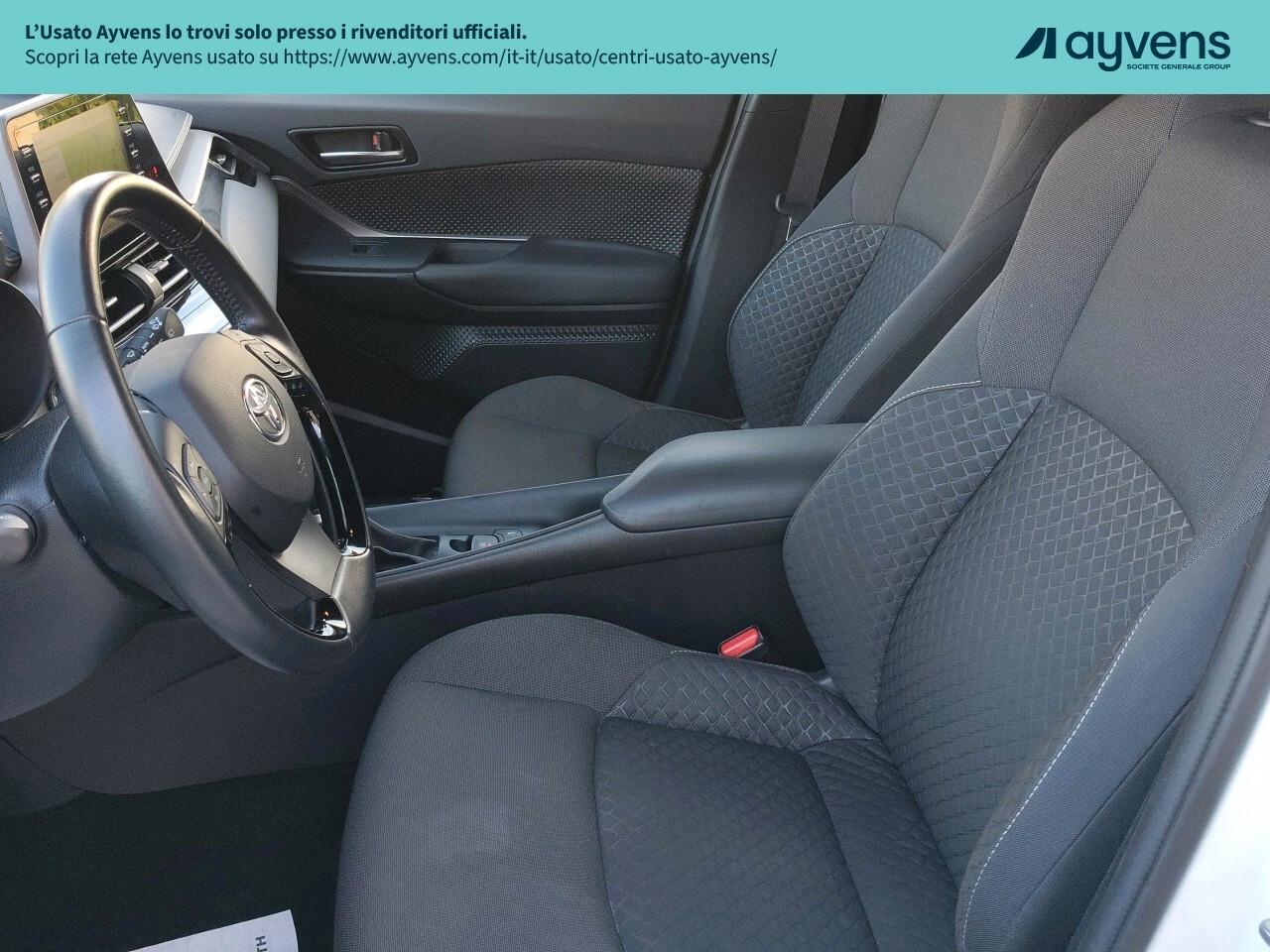 Toyota C-HR 1.8 Hybrid E-CVT Business
