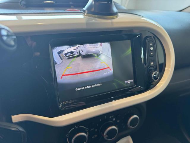 RENAULT Twingo SCe EDC Lovely