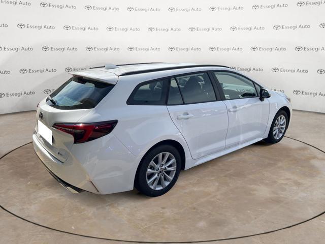 TOYOTA Corolla Active 1.8 Hybrid Touring Sports