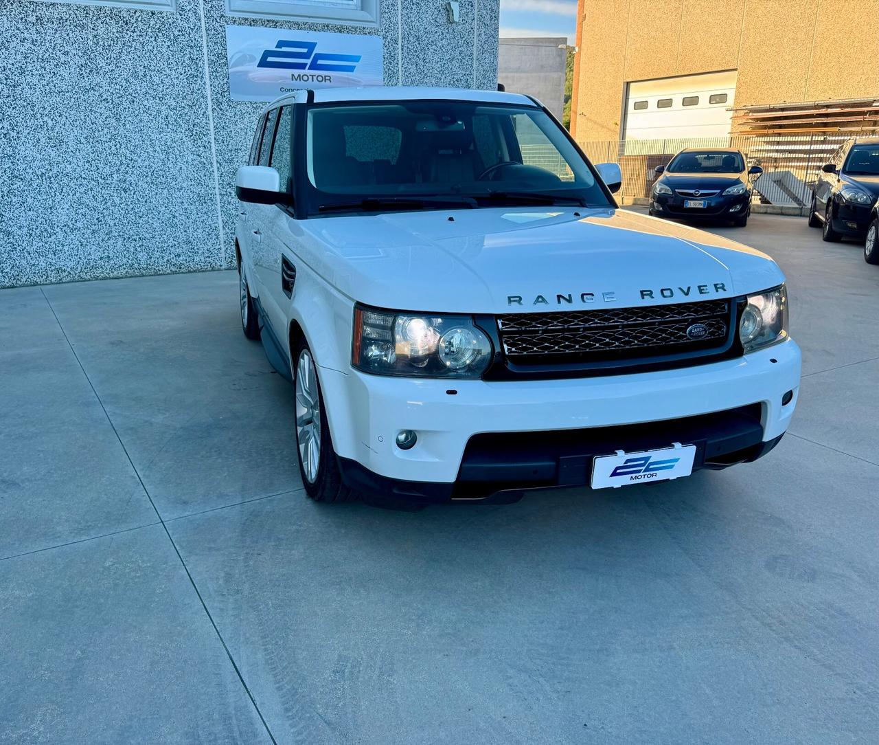 LAND ROVER RANGE ROVER SPORT 3.0 TDV6 HSE