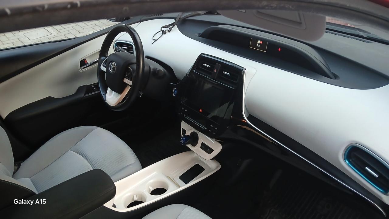 Toyota Prius Prius+ 1.8 Active