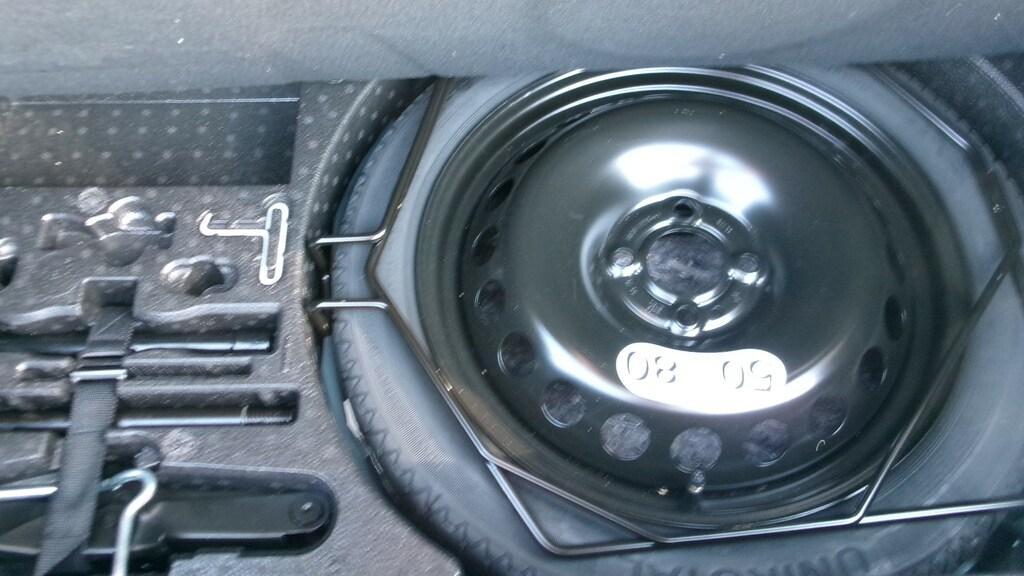 Renault Clio 5 Porte 1.6 Hybrid Zen E-Tech Auto