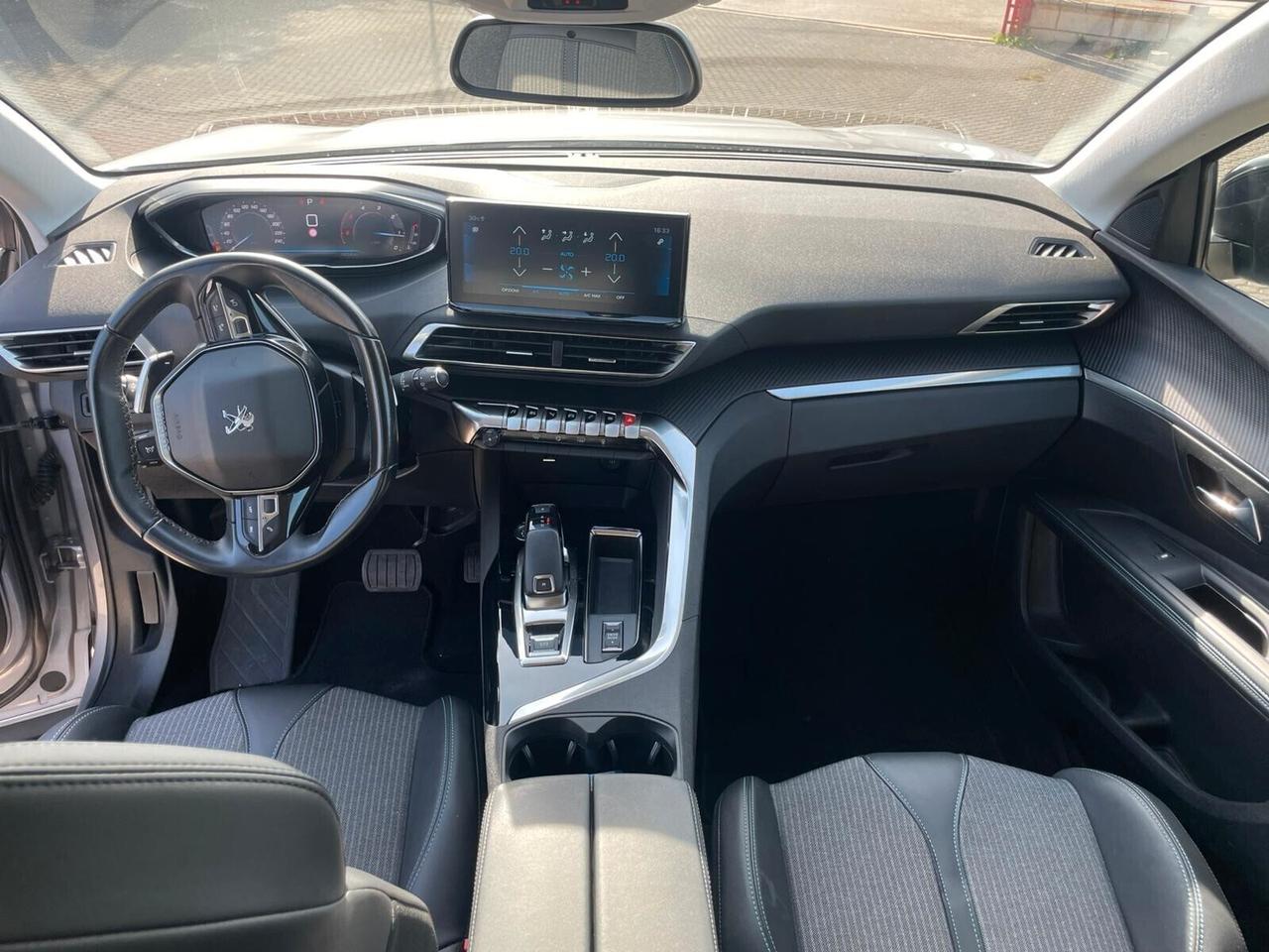 Peugeot 3008 BlueHDi 130 S&S EAT8 Allure